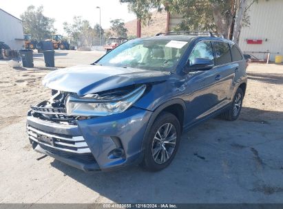 2017 TOYOTA HIGHLANDER LE Blue  Gasoline 5TDZARFH4HS023814 photo #3