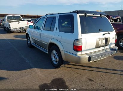 2000 INFINITI QX4 White  Gasoline JNRAR07Y5YW083844 photo #4