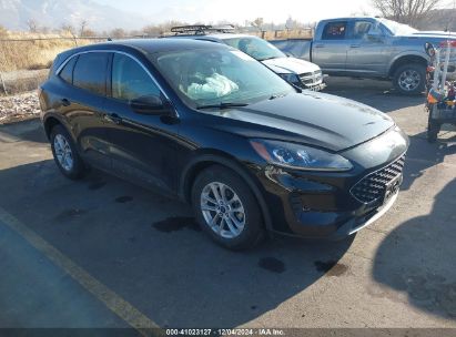 2020 FORD ESCAPE SE Black  Gasoline 1FMCU9G64LUA44625 photo #1