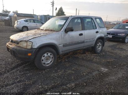 1998 HONDA CR-V LX Silver  Gasoline JHLRD2848WC018898 photo #3