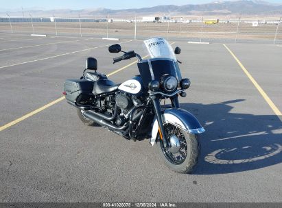 2019 HARLEY-DAVIDSON FLHCS Blue  Gasoline 1HD1YBK22KB030565 photo #1