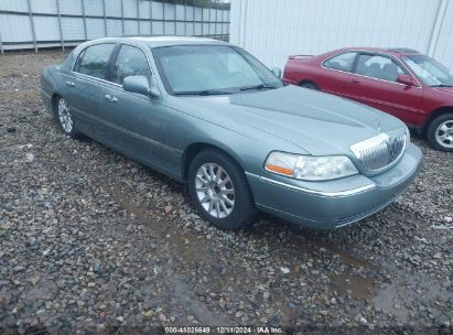 2006 LINCOLN TOWN CAR SIGNATURE Teal  Gasoline 1LNHM81WX6Y605822 photo #1