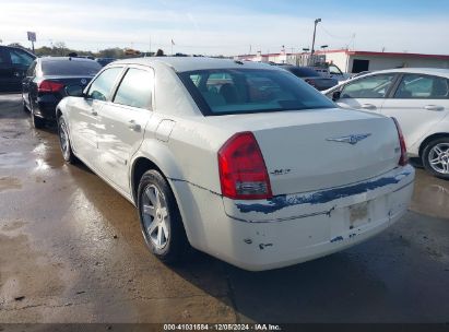 2005 CHRYSLER 300 TOURING White  Gasoline 2C3JA53G05H136126 photo #4