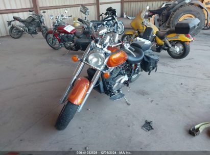 2002 HONDA VT1100 C2 Orange  Other 1HFSC43012A200892 photo #3