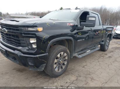 2024 CHEVROLET SILVERADO 2500HD 4WD  STANDARD BED CUSTOM Black  Gasoline 1GC4YME79RF111566 photo #3