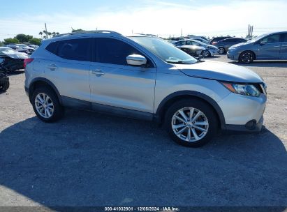 2017 NISSAN ROGUE SPORT SV Gray  Gasoline JN1BJ1CP8HW011084 photo #1