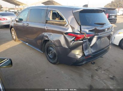 2022 TOYOTA SIENNA XLE Gray  hybrid engine 5TDYRKEC1NS097138 photo #4