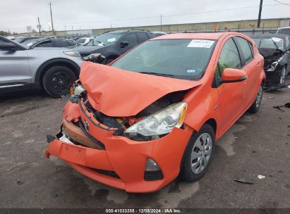 2014 TOYOTA PRIUS C TWO Orange  Hybrid JTDKDTB36E1065989 photo #3