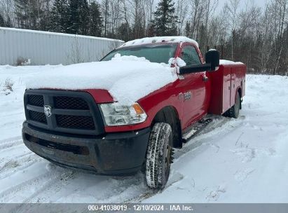 2017 RAM 3500 CHASSIS TRADESMAN/SLT Red  Gasoline 3C7WRSBJ7HG647152 photo #3