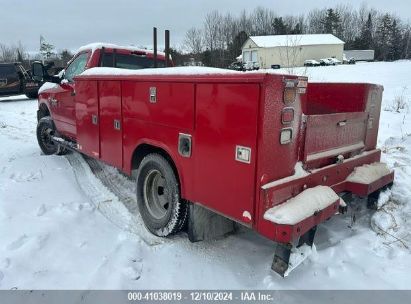 2017 RAM 3500 CHASSIS TRADESMAN/SLT Red  Gasoline 3C7WRSBJ7HG647152 photo #4