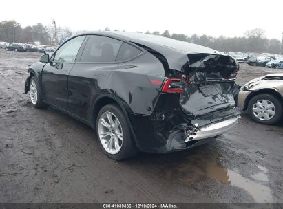 2022 TESLA MODEL Y LONG RANGE DUAL MOTOR ALL-WHEEL DRIVE Black  Electric 7SAYGDEE7NF392786 photo #4