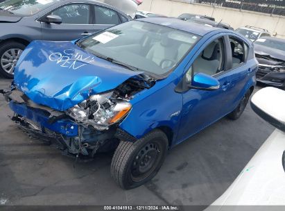 2014 TOYOTA PRIUS C ONE Blue  Hybrid JTDKDTB31E1574906 photo #3