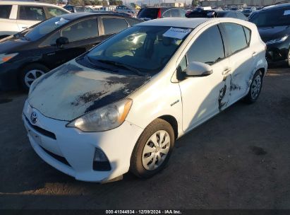 2014 TOYOTA PRIUS C ONE White  Hybrid JTDKDTB36E1574951 photo #3