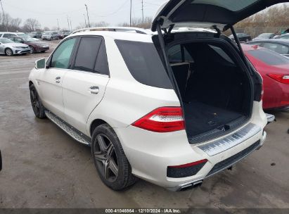 2014 MERCEDES-BENZ ML 63 AMG 4MATIC White  Gasoline 4JGDA7EB3EA343304 photo #4