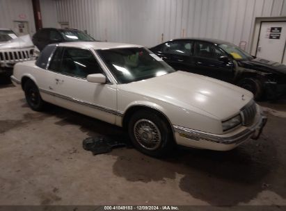 1992 BUICK RIVIERA White  Gasoline 1G4EZ13L8NU410127 photo #1