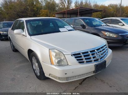 2009 CADILLAC DTS 1SC White  Gasoline 1G6KD57Y29U135365 photo #1