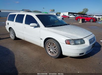 2005 VOLVO V70 2.4 White  Gasoline YV1SW612052460596 photo #1