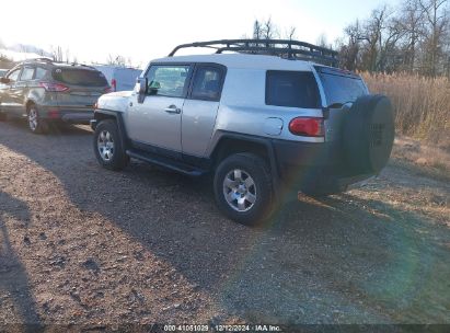 2007 TOYOTA FJ CRUISER Silver  Gasoline JTEBU11F470003043 photo #4