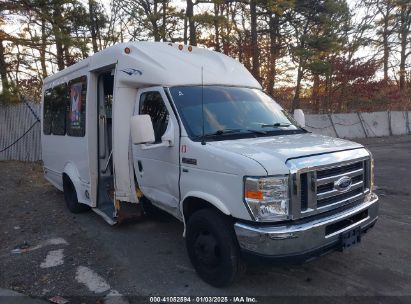 2016 FORD E-350 CUTAWAY White  Gasoline 1FDWE3FL5GDC03527 photo #1