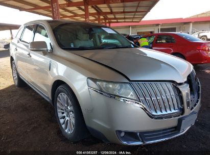 2010 LINCOLN MKT Gold  Gasoline 2LMHJ5FR6ABJ11428 photo #1