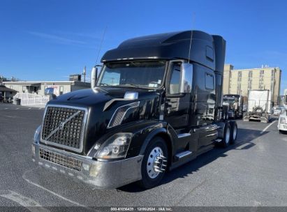 2015 VOLVO VN VNL Blue  Diesel 4V4NC9EH0FN175882 photo #1