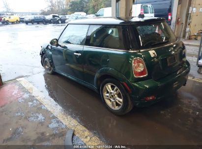 2011 MINI COOPER Green  Gasoline WMWSU3C51BTX96357 photo #4