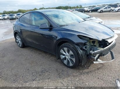 2024 TESLA MODEL Y LONG RANGE DUAL MOTOR ALL-WHEEL DRIVE/RWD Gray  Electric 7SAYGDED0RF032868 photo #1