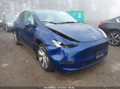 2021 TESLA MODEL Y LONG RANGE DUAL MOTOR ALL-WHEEL DRIVE Blue  Electric 5YJYGAEE1MF216147 photo #1