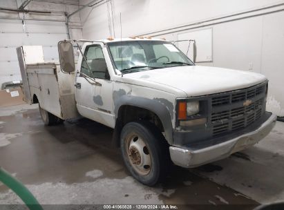 2000 CHEVROLET C3500 HD CHASSIS White  Gasoline 1GBKC34J1YF477733 photo #1