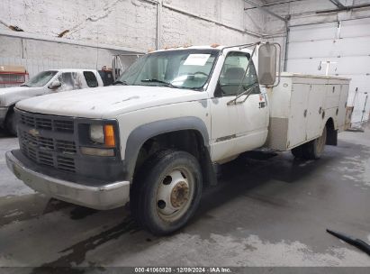 2000 CHEVROLET C3500 HD CHASSIS White  Gasoline 1GBKC34J1YF477733 photo #3