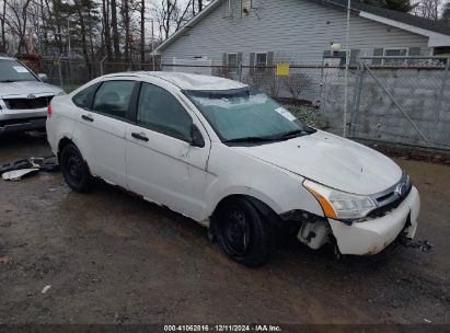 2010 FORD FOCUS S White  Gasoline 1FAHP3EN7AW233432 photo #1