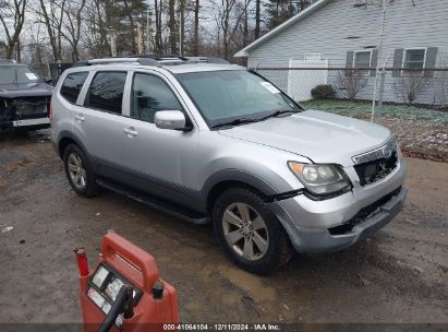 2009 KIA BORREGO EX V6 Silver  Gasoline KNDJH741695022531 photo #1