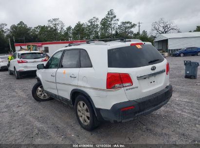 2013 KIA SORENTO LX White  Gasoline 5XYKT4A64DG346241 photo #4