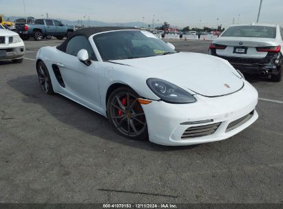 2019 PORSCHE 718 BOXSTER S White  Gasoline WP0CB2A81KS228734 photo #1