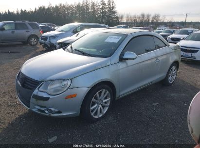 2007 VOLKSWAGEN EOS 2.0T Silver  Gasoline WVWFA71F67V047369 photo #3