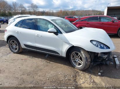 2017 PORSCHE MACAN White  Gasoline WP1AA2A52HLB06191 photo #1