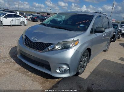 2011 TOYOTA SIENNA SPORT Silver  Gasoline 5TDXK3DC3BS124908 photo #3