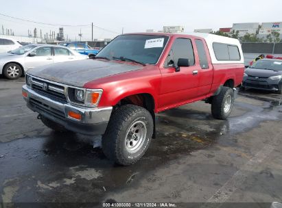 1993 TOYOTA PICKUP 1/2 TON EX LONG WHLBSE DX Red  Gasoline 4TARN13P7PZ154312 photo #3