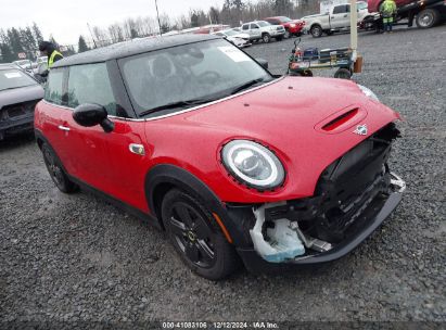 2021 MINI SE HARDTOP COOPER Red  Electric WMWXP3C09M2N98166 photo #1