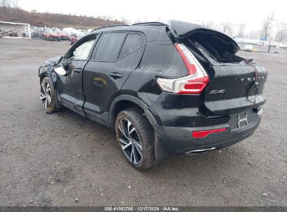 2019 VOLVO XC40 T5 MOMENTUM/T5 R-DESIGN Black  Gasoline YV4162XZ5K2013799 photo #4