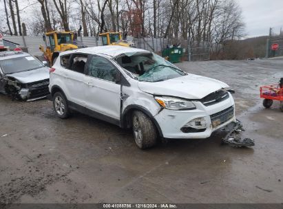 2015 FORD ESCAPE SE White  Gasoline 1FMCU9GX6FUC81436 photo #1