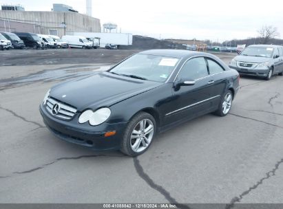 2008 MERCEDES-BENZ CLK 350 Black  Gasoline WDBTJ56H28F235608 photo #3