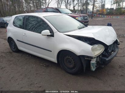 2007 VOLKSWAGEN RABBIT 2-DOOR White  Gasoline WVWBR71K97W039801 photo #1