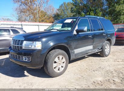 2011 LINCOLN NAVIGATOR Black  Flexible Fuel 5LMJJ2H57BEJ09132 photo #3