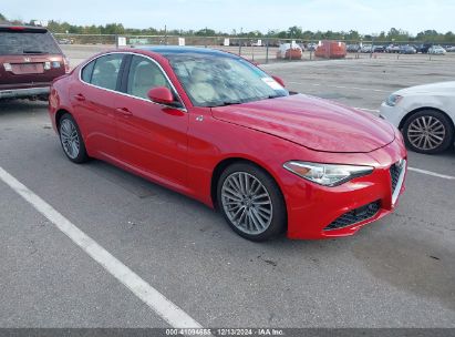 2017 ALFA ROMEO GIULIA TI RWD Red  Gasoline ZARFAECN4H7546577 photo #1