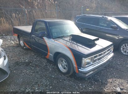 1988 GMC S TRUCK S15 Blue pickup gas 1GTBS14E9J2504891 photo #1