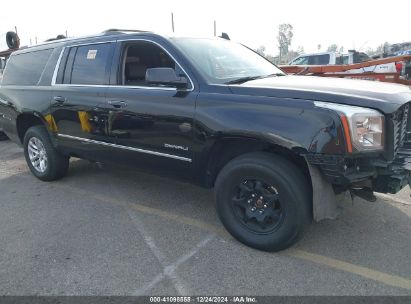 2020 GMC YUKON XL 4WD DENALI Black  Gasoline 1GKS2HKJ1LR123480 photo #1