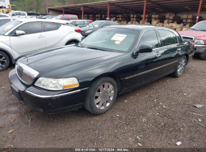 2003 LINCOLN TOWN CAR CARTIER Black  Gasoline 1LNHM83W83Y615144 photo #3