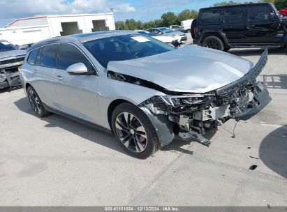 2018 BUICK REGAL TOURX ESSENCE Silver  Gasoline W04GV8SXXJ1151751 photo #1