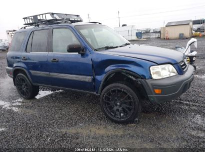 1998 HONDA CR-V LX Blue  Gasoline JHLRD2846WC011920 photo #1